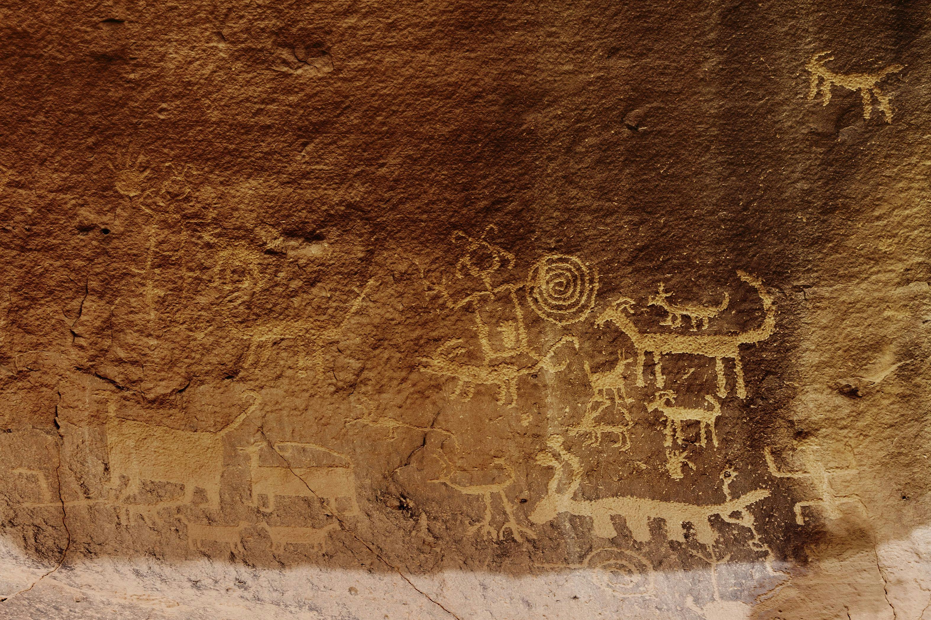 Una Vida Petroglyphs, Chaco Culture National Historic Park, New Mexico | Image Credit: © sumikophoto - stock.adobe.com