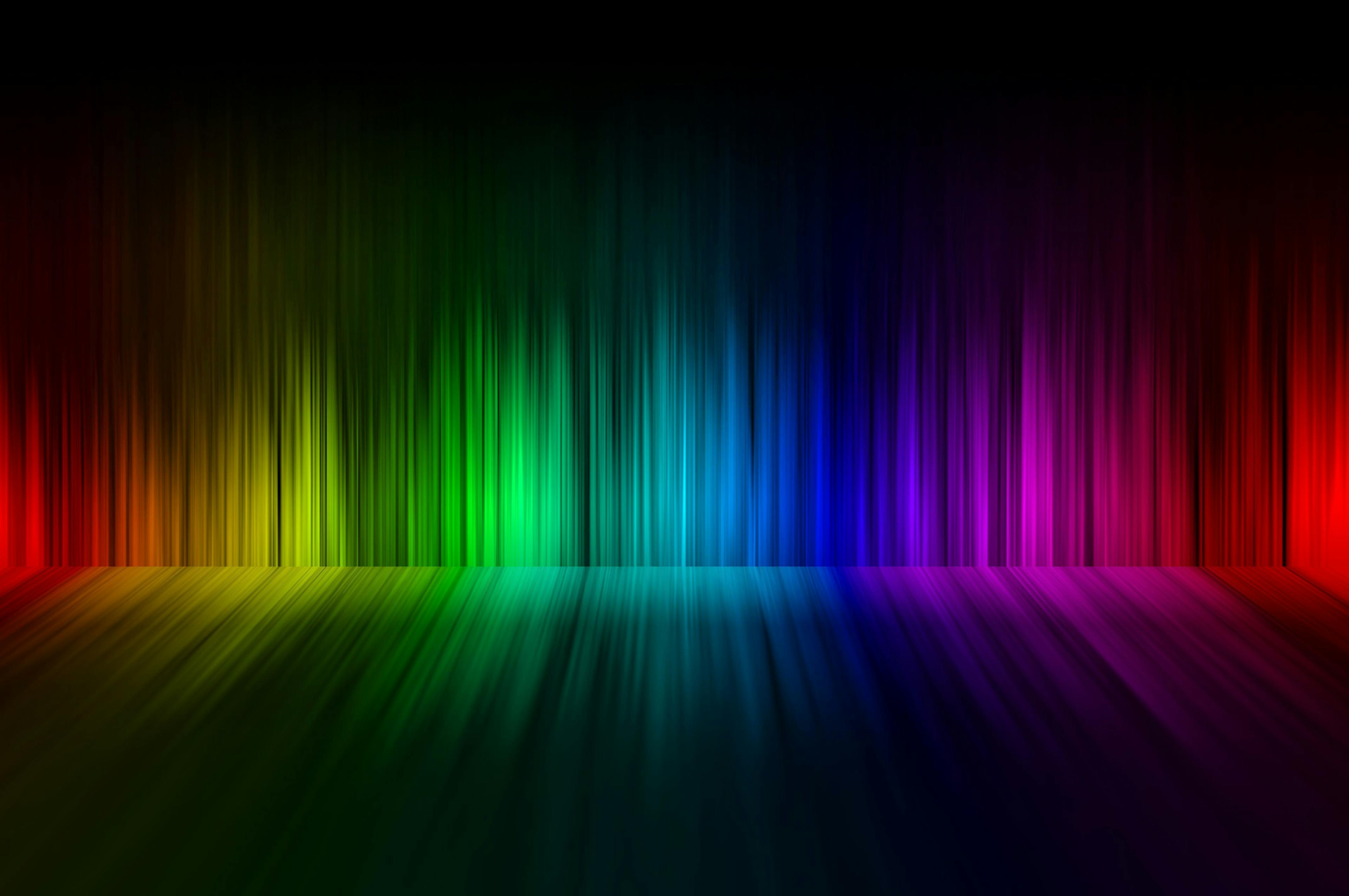 Full spectrum rainbow with reflection | Image Credit: © bdavid32 - stock.adobe.com