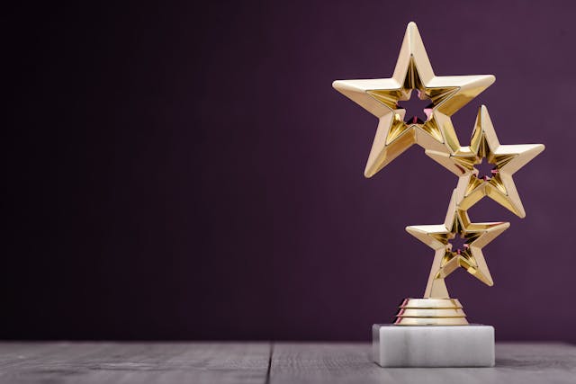 Gold winners award with three stars | Image Credit: © sergign - stock.adobe.com.